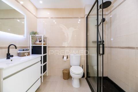 Apartamento t2 renovado, alverca do ribatejo