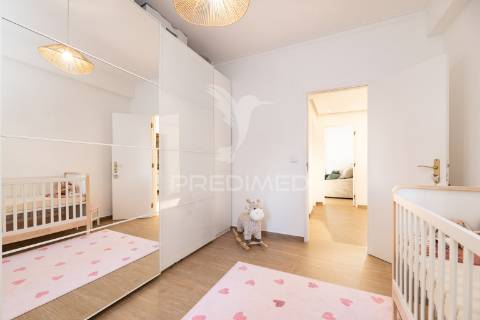 Apartamento t2 renovado, alverca do ribatejo