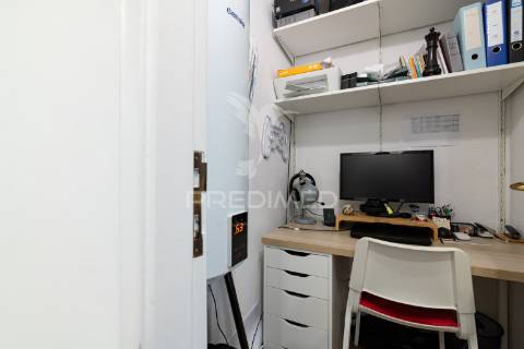 Apartamento t2 renovado, alverca do ribatejo