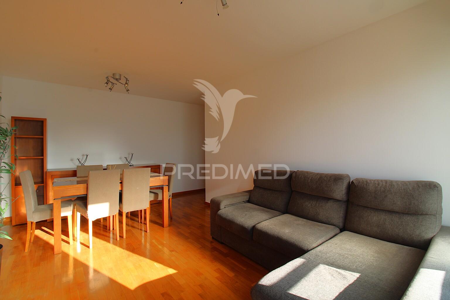 T2 com lugar de garagem em ramalde