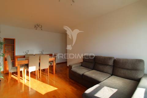 T2 com lugar de garagem em ramalde