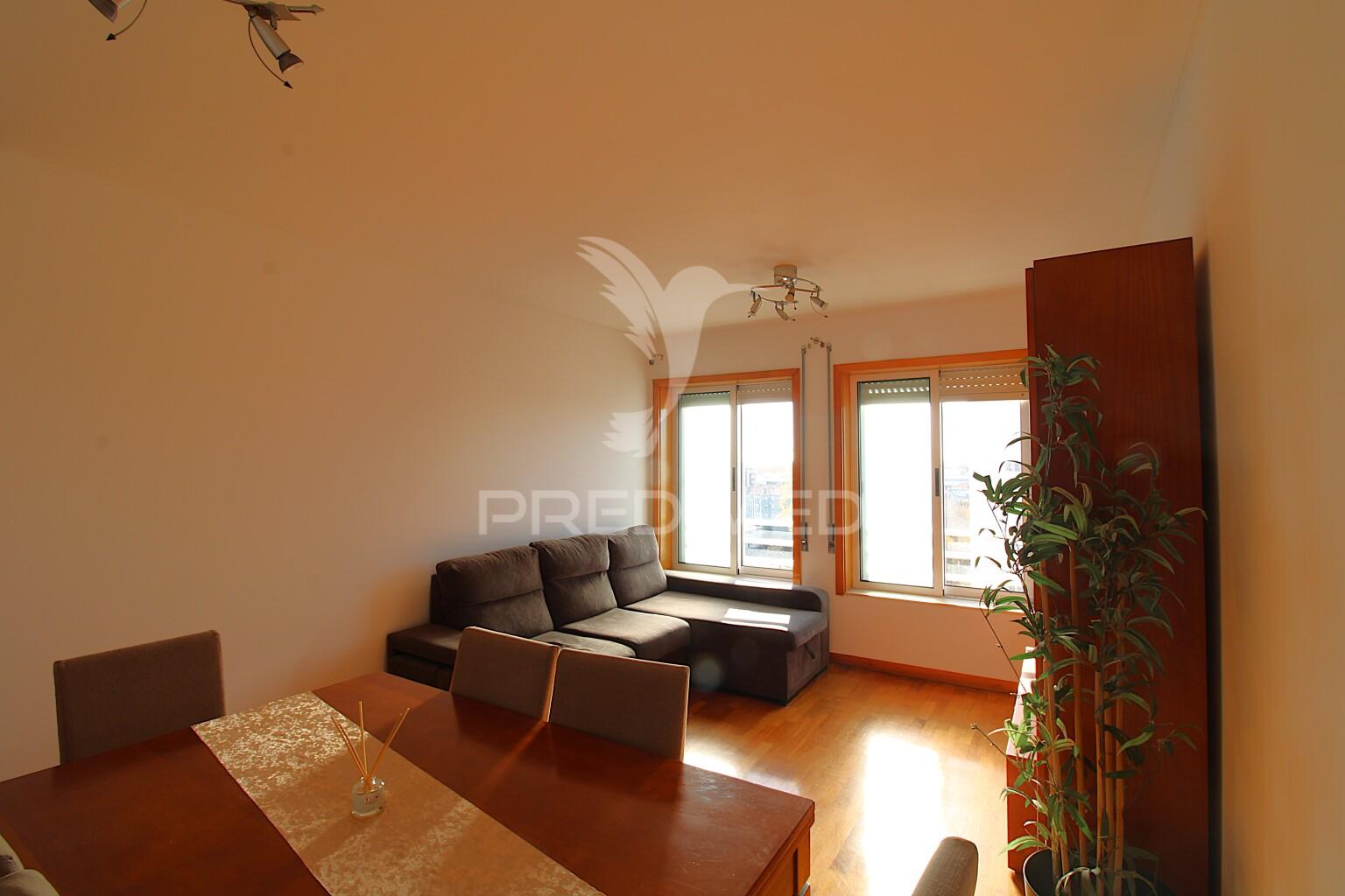 T2 com lugar de garagem em ramalde