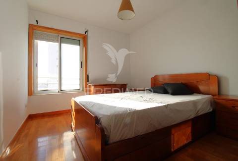 T2 com lugar de garagem em ramalde