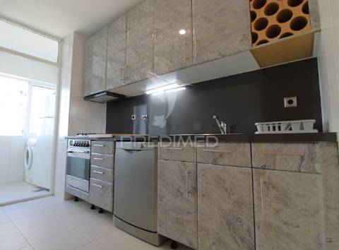 T2 com lugar de garagem em ramalde