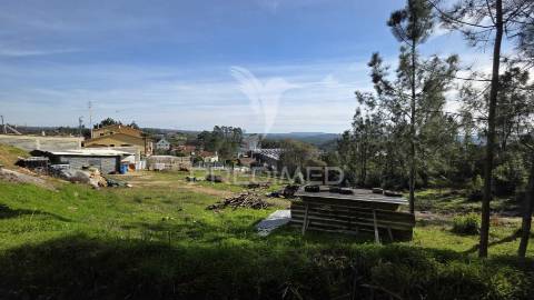 Terreno urbano para construção – 2.040 m² – longra, freguesia da caranguejeira, leiria