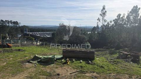 Terreno urbano para construção – 2.040 m² – longra, freguesia da caranguejeira, leiria