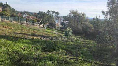 Terreno urbano para construção – 2.040 m² – longra, freguesia da caranguejeira, leiria