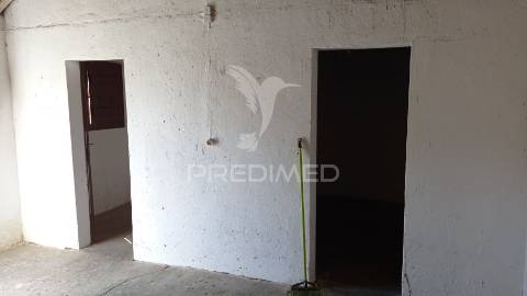 Monte alentejano em couço, coruche