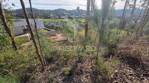 Oportunidade - terreno urbano com 842 m² – santa eufémia, leiria