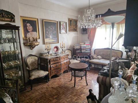 Apartamento t2 com elevador