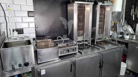 Trespasse/arrendamento, kebab e pizzaria  no centro da amadora.