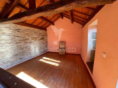 Duas casas pelo preço de uma!