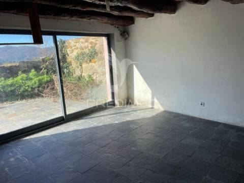 Duas casas pelo preço de uma!