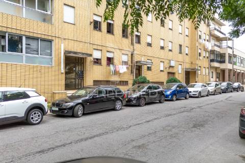 Garagem/armazém- maximinos, braga