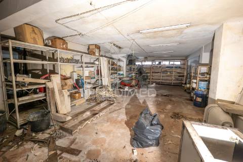 Garagem/armazém- maximinos, braga