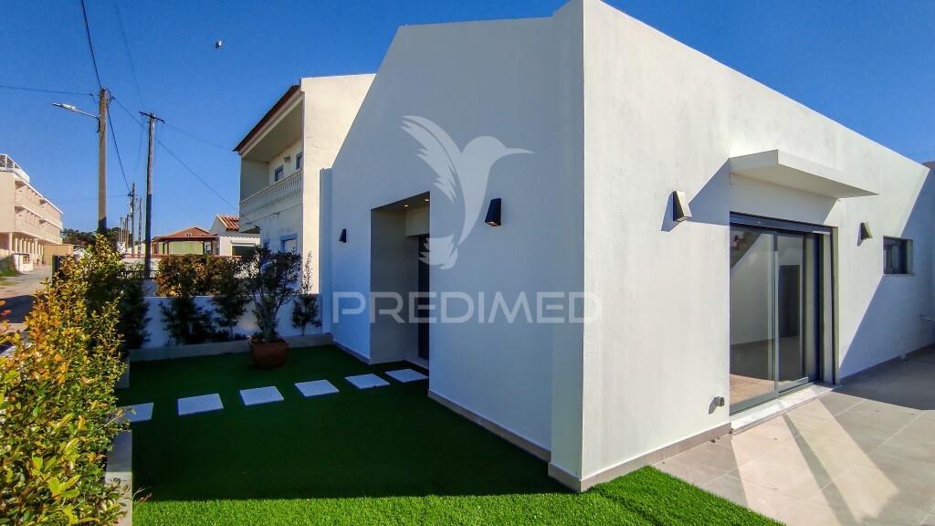 Moradia t2 com terraço com vista para a lagoa e mar