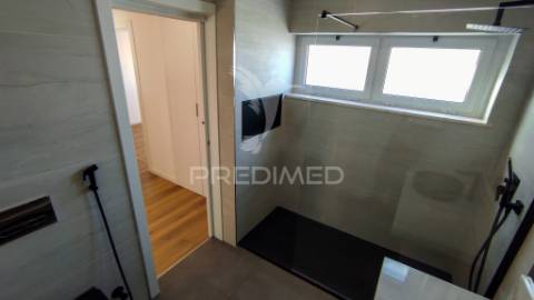 Moradia t2 com terraço com vista para a lagoa e mar