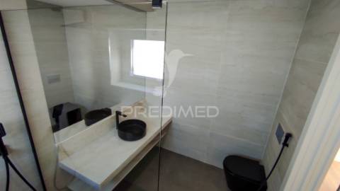 Moradia t2 com terraço com vista para a lagoa e mar