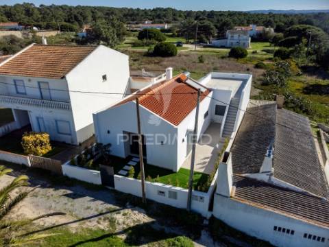 Moradia t2 com terraço com vista para a lagoa e mar