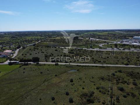 Terreno empresarial 37.000 m² – a 1 minuto da a1 e junto à a23 | oportunidade única