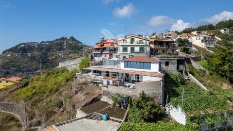 Moradia t2 em garachico, câmara de lobos