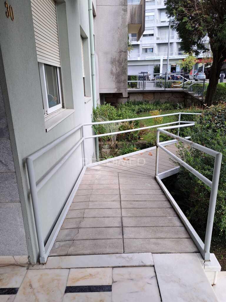 Apartamento t3 | avenida fernão de magalhães - porto.