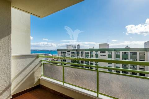 Apartamento t2 | vista mar | paço de arcos