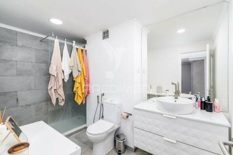 Apartamento t2 | vista mar | paço de arcos