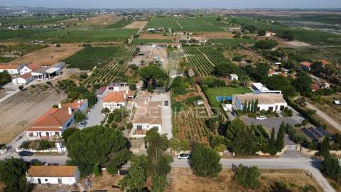 Maravilhosa quinta rural com terreno com 55750m2