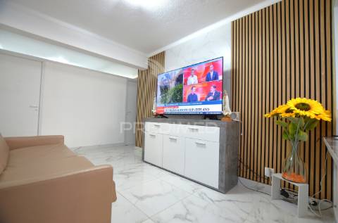 Apartamento t0 + 3 remodelado para arrendar ao ano