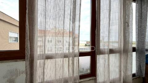 Apartamento t2+1 em alhos vedros