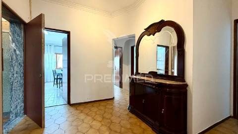 Apartamento t2+1 em alhos vedros