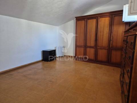 Moradia t2+2 corroios