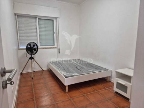 Moradia t2+2 corroios