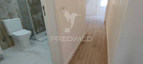 Apartamento t1+1 remodelado em são joão da talha