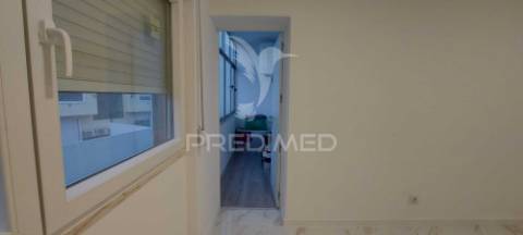 Apartamento t2 renovado no lavradio – pronto a entrar