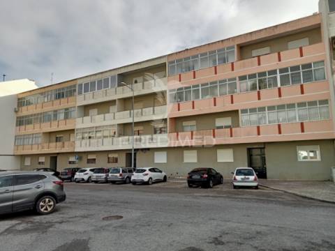 T2 muito bem localizado - montijo