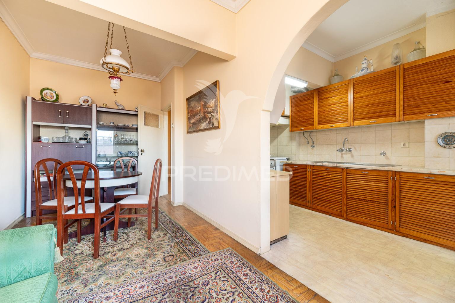 Apartamento t2, pontinha