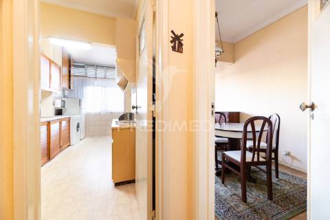 Apartamento t2, pontinha