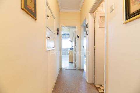 Apartamento t2, pontinha