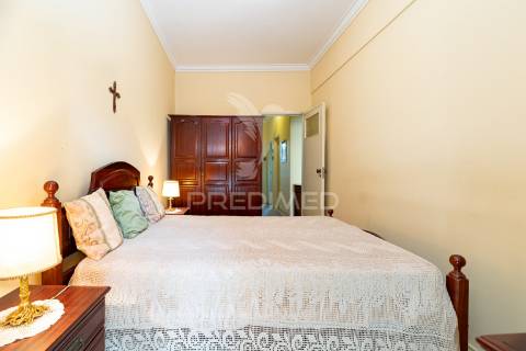 Apartamento t2, pontinha