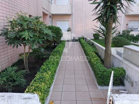 Apartamento t2 renovado em baguim do monte