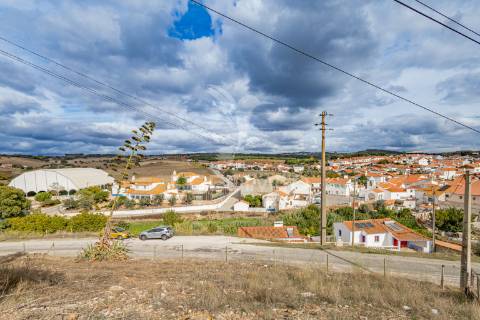 Moradia para renovar com 81 m²