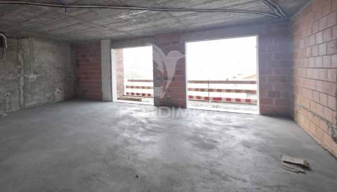 Penthouse t3 novo com piscina privativa