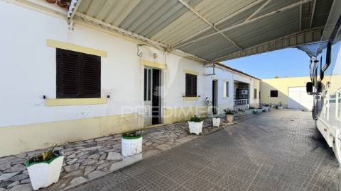 2 moradias t2 - rural