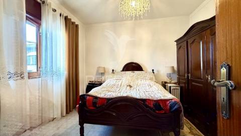 2 moradias t2 - rural