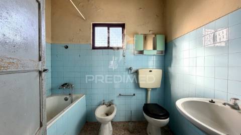 2 moradias t2 - rural