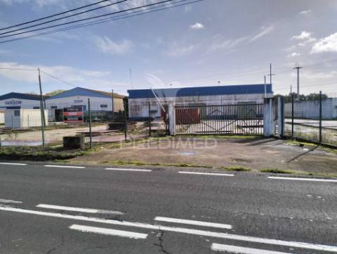 Armazém no vale de santarém