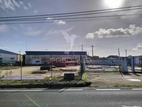 Armazém no vale de santarém