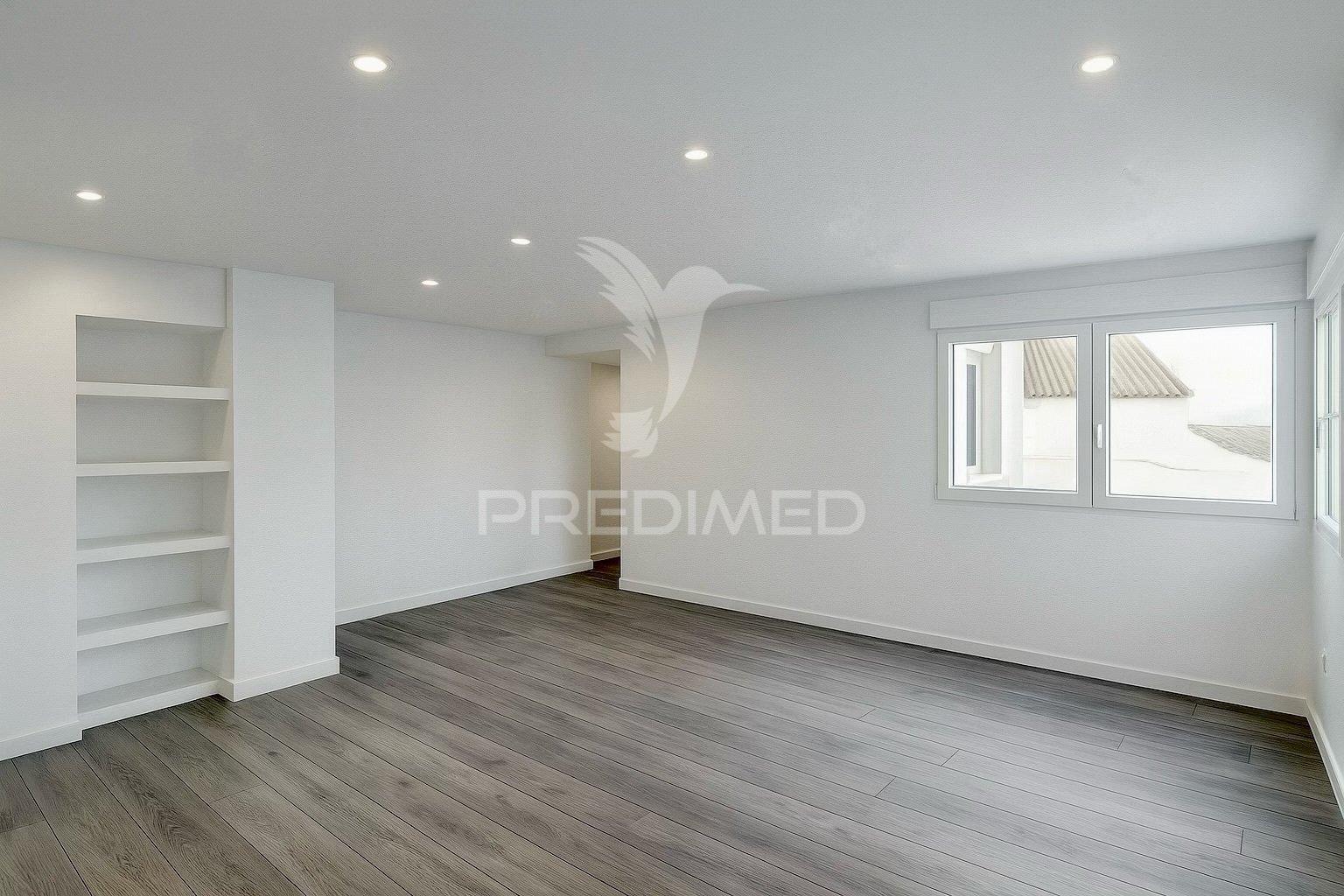 Apartamento t3 remodelado setúbal